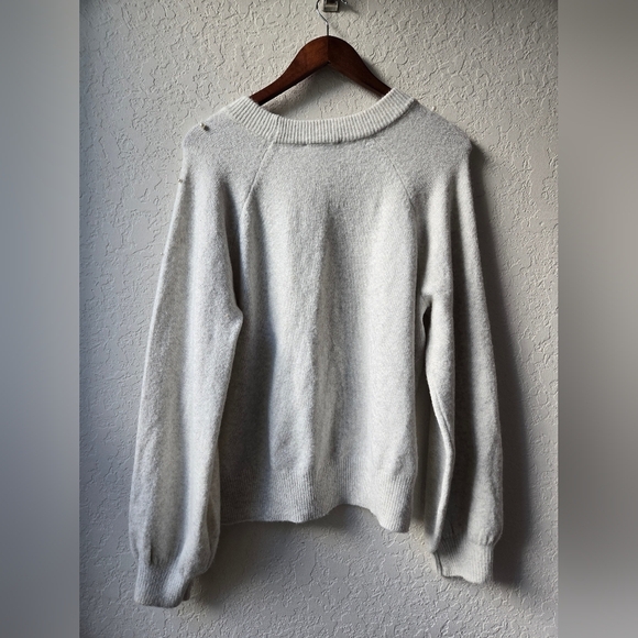 Draper James RSVP Long Sleeve Gray Jeweled Sweater Size Large - Picture 7 of 15